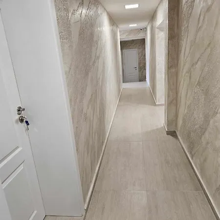 Sunny Hill * 바르나