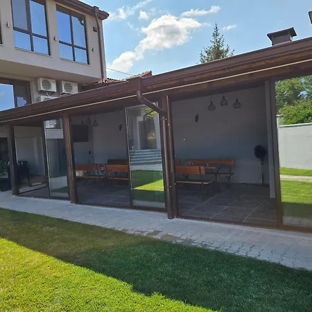 Sunny Hill Къща за гости Варна